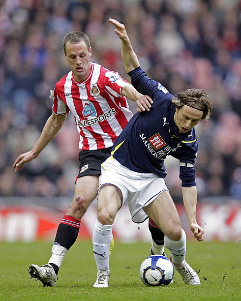 我们不仅看 我们不仅看