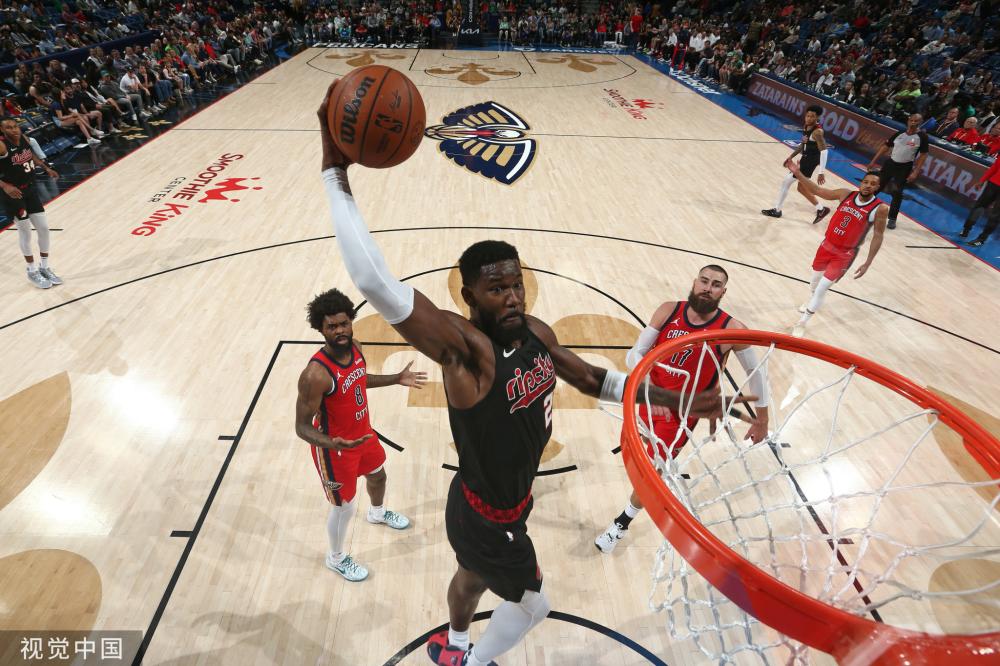 仅为她赢得 仅为她赢得