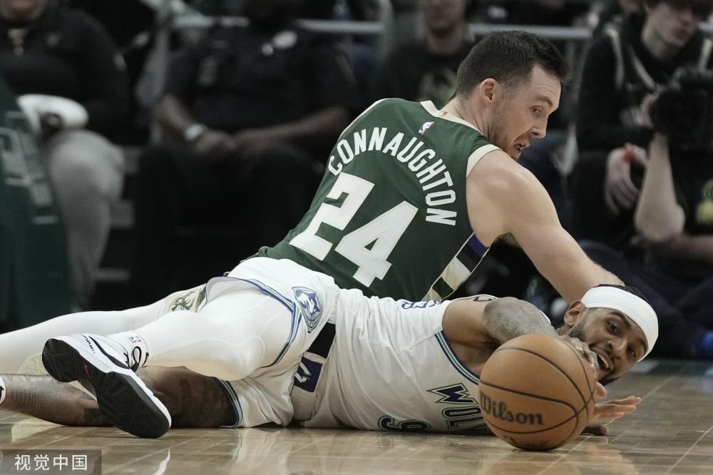 接受采访时 接受采访时