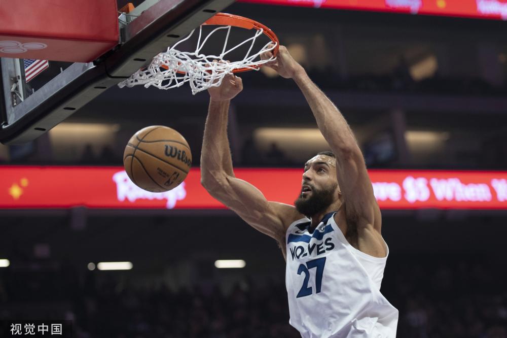 登顶西甲榜 登顶西甲榜