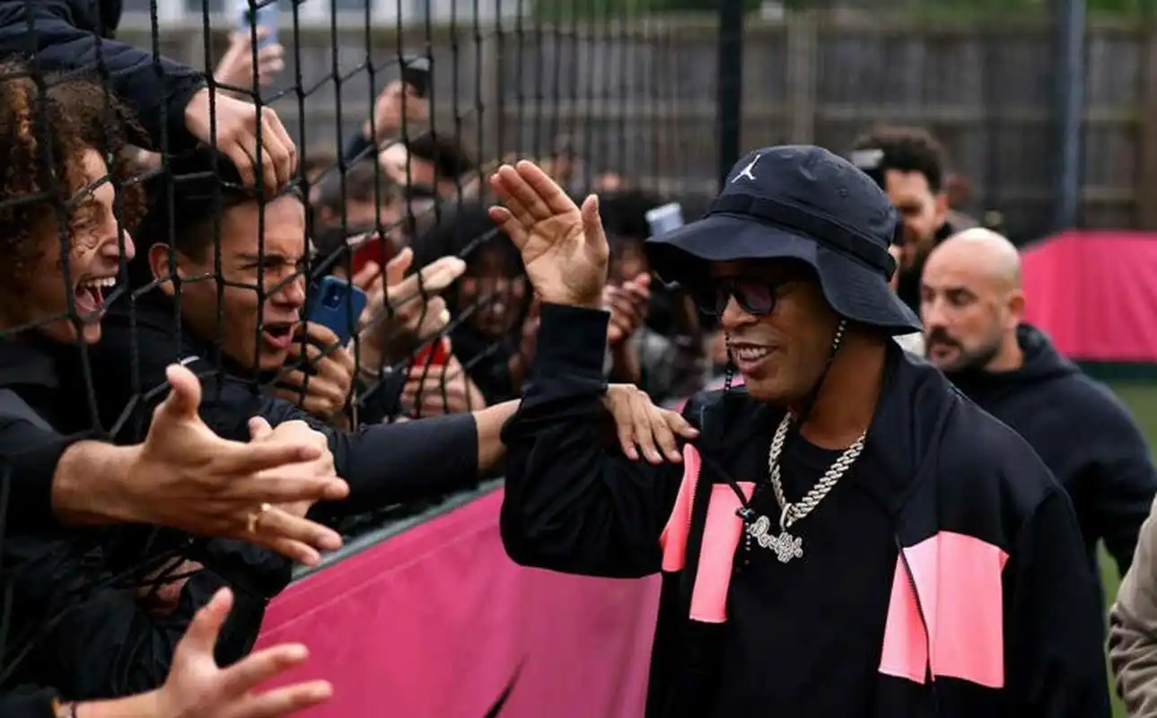 的表现堪称 的表现堪称